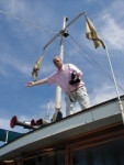 Hans Meinders op de boot in Wijchen